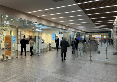 4. 카페 앞 스피드게이트이용.jpg